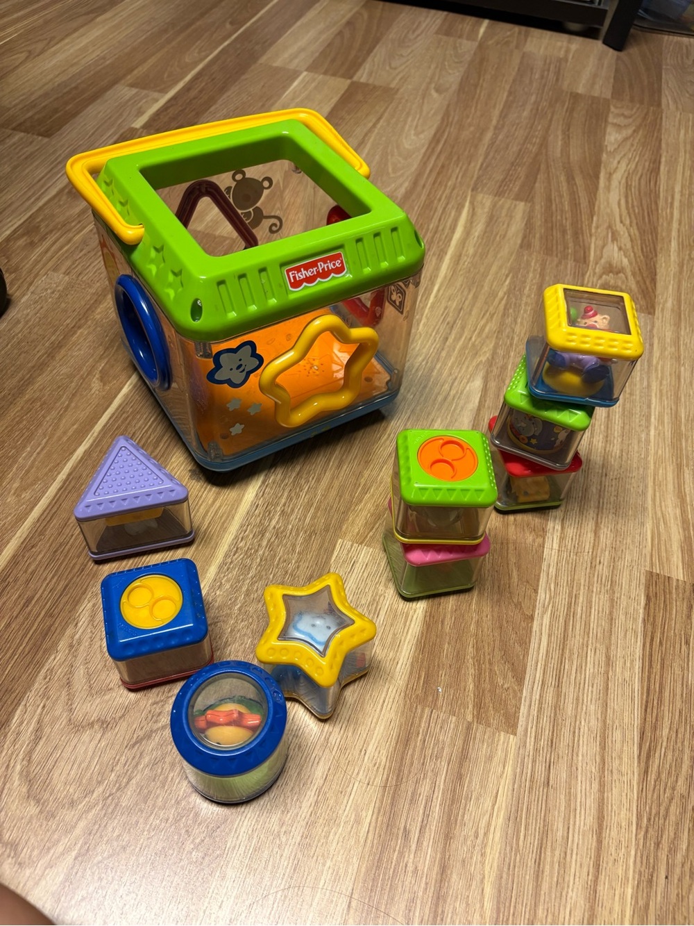 Fisher Price Peek A Boo Block Shape Sorter Baby Musical Sounds Carry Cube WORKS!